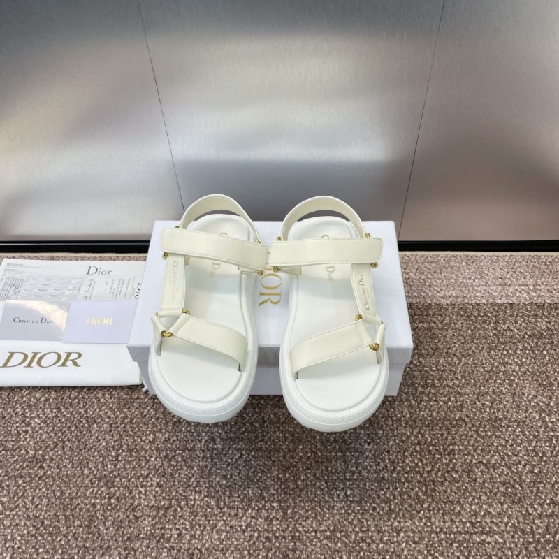 ch**an D*or sandals